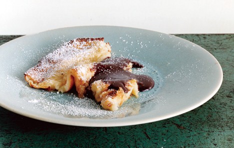 Oven crespella with Nutella sauce