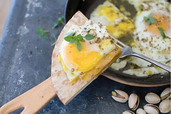 Oven eggs with olive oil and dukkah