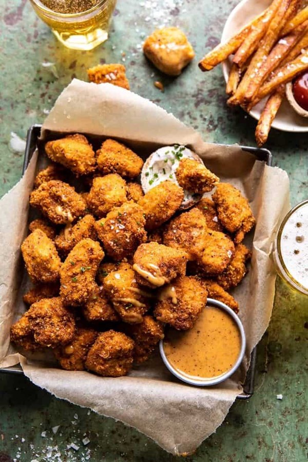 Oven fried Cajun popcorn chicken with creamy honey mustard (+ homemade Cajun seasoning)