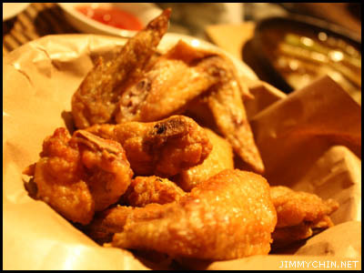 Oven fried spicy chicken wings