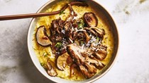 Oven polenta with roasted mushrooms and thyme
