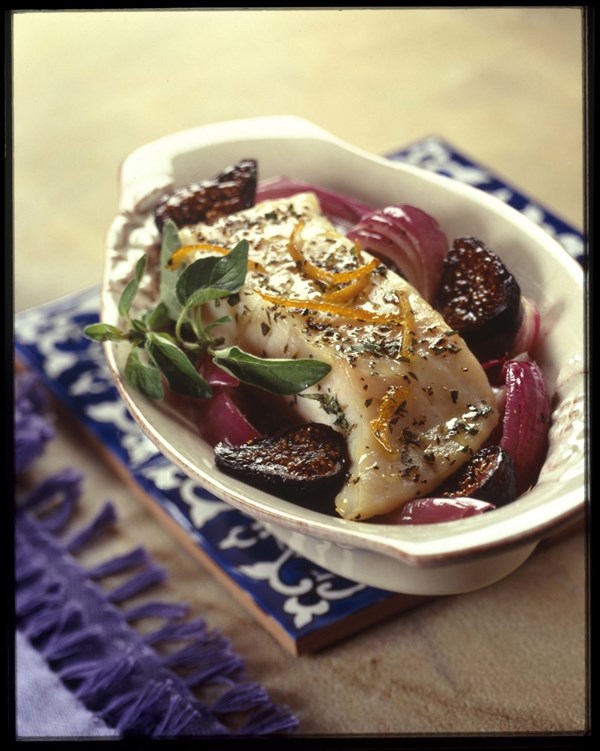 Oven-roasted halibut with onions, orange, and fresh or dried figs