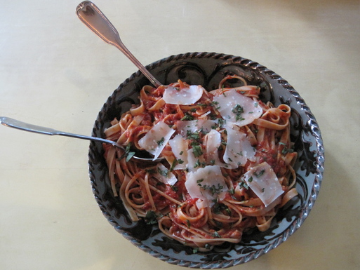 Oven roasted tomato sauce