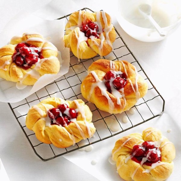 Overnight cherry Danish 