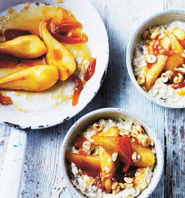 Overnight muesli with warm marmalade honey pears