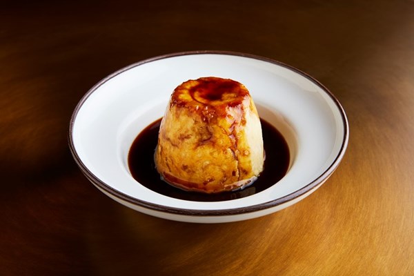 Oxtail and kidney pudding