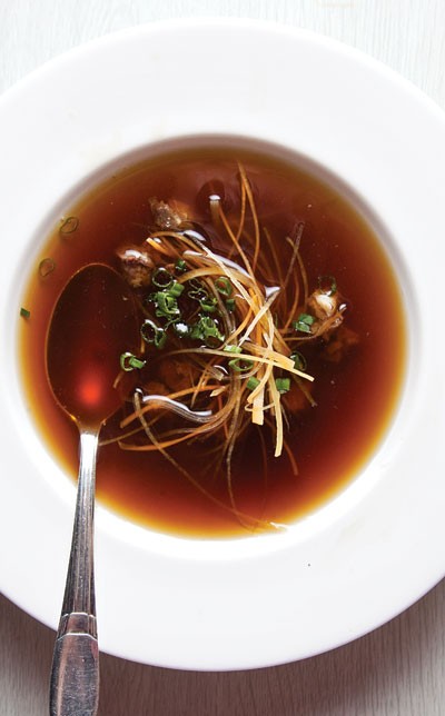 Oxtail consommé (Ochsenschwanzsuppe)