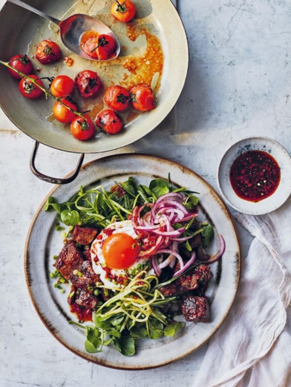 Oyster and peppercorn rib-eye steak and egg