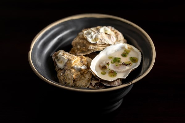 Oyster, palm heart, and marrow [Manoella Buffara]