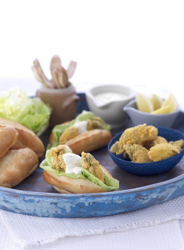 Oyster po'boys