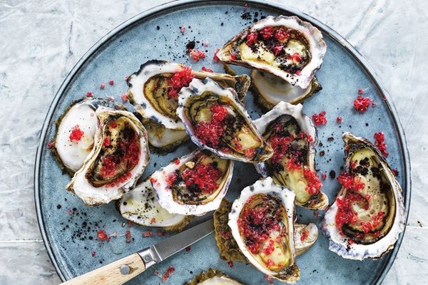 Oysters with finger lime