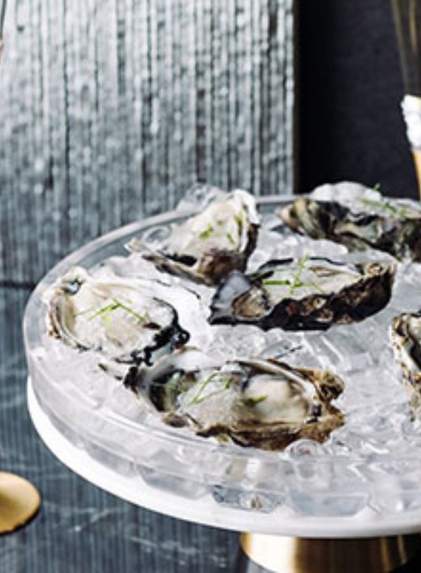 Oysters with kaffir lime leaf vinegar granita