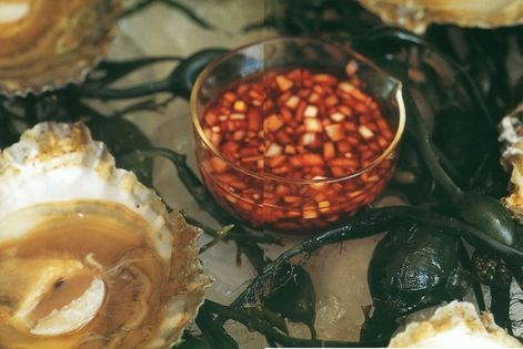 Oysters with shallot vinegar