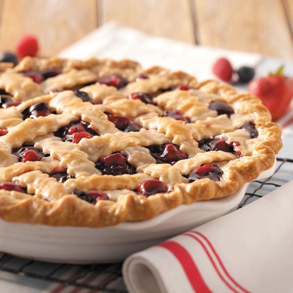 Ozark Mountain berry pie