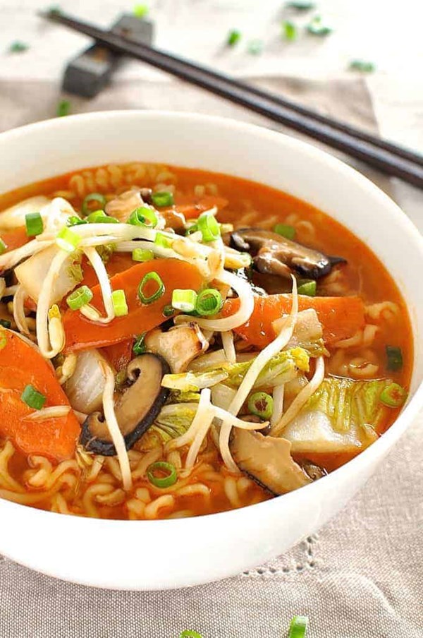 Packet ramen makeover