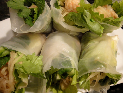 Pad Thai spring rolls