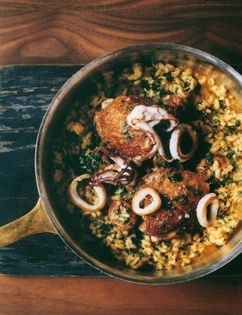 Paella of chicken, squid and chorizo
