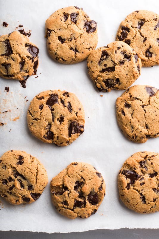 Paleo chocolate chip cookies