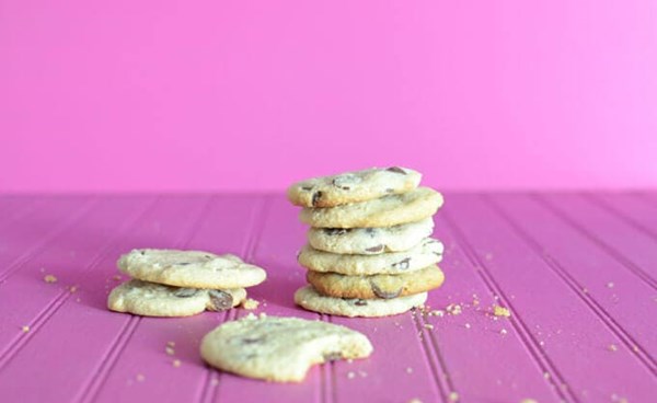 Paleo chocolate chip cookies