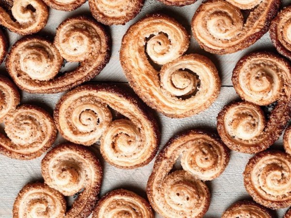 Palmiers with vanilla bean, pecan, and cardamom