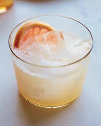 Palomaesque cocktail