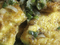 Pan-fried bean curd (Guōtā dòufu / 鍋塌豆腐)