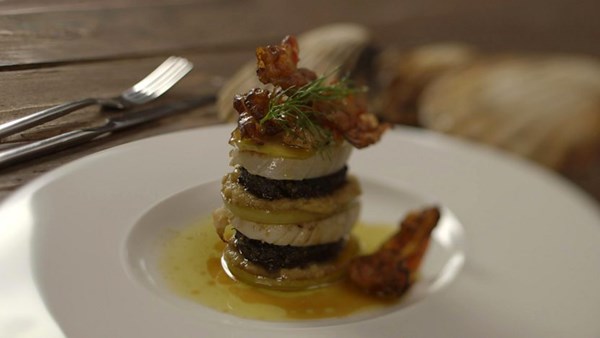 Pan-fried black pudding with scallops and ginger purée