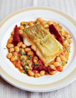 Pan-fried cod with coco de Paimpol beans (Morue rôtie, haricots coco de Paimpol)