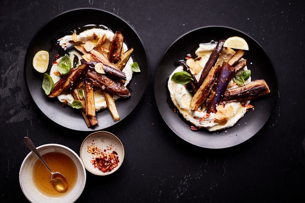 Pan-fried eggplant with chile, honey and ricotta