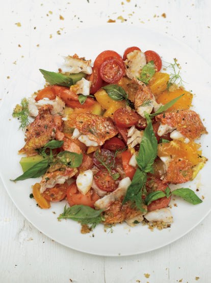 Pan-fried red mullet with crispy breadcrumbs and a herby tomato salad
