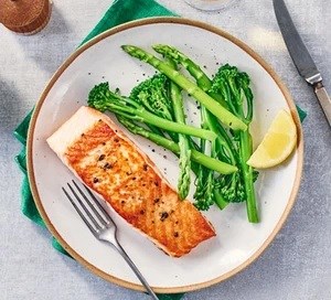 Pan-fried salmon 