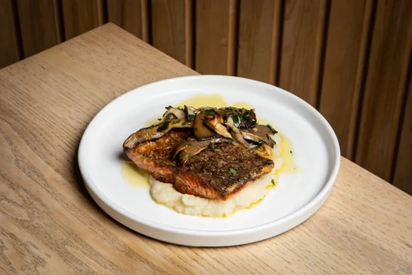 Pan-fried salmon, celeriac purée, mushrooms, garlic and tarragon