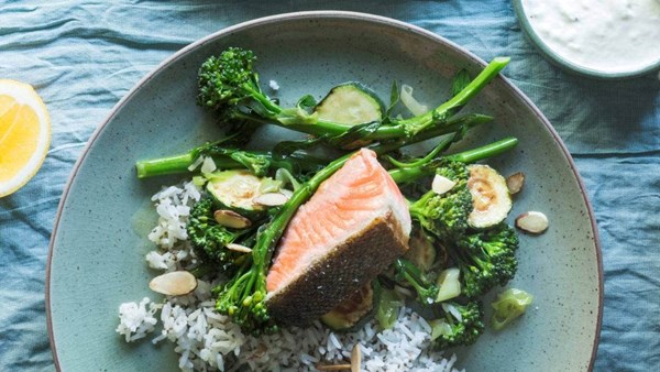 Pan-fried salmon with chia rice and horseradish cream