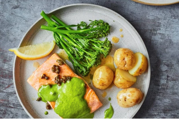 Pan-fried salmon with watercress sauce