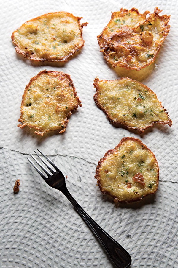 Pan-fried salt cod chips (Fritas de bacalhau)