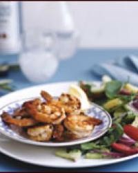 Pan-fried shrimp with lemon and ouzo