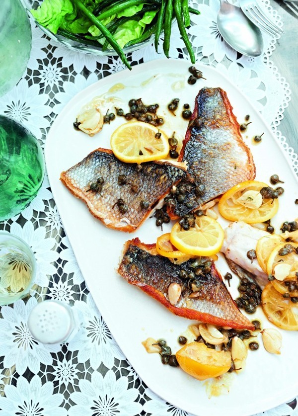Pan-fried snapper, capers and lemon