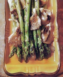 Pan-grilled asparagus and oyster mushrooms with pancetta and garlic puree