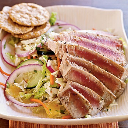 Pan-grilled Thai tuna salad