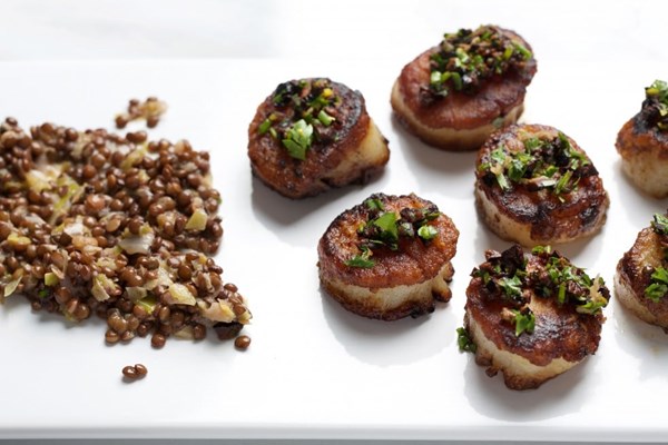 Pan-roasted scallops with gremolata