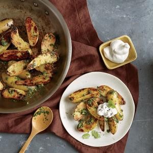 Pan-seared mojo potatoes