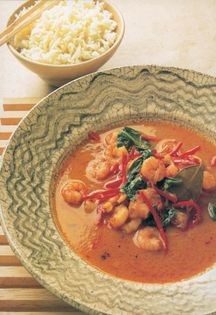 Panaeng-style curry with prawns