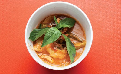 Panang chicken curry (Gaeng panang gai)