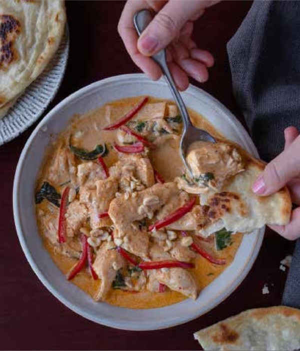 Panang curry chicken (Gaeng Panang gai)