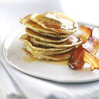 Pancakes with maple syrup and pancetta