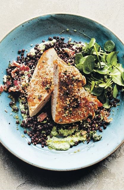 Pancetta-topped chicken with lentils & watercress sauce
