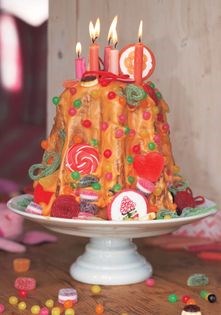Pandoro birthday cake