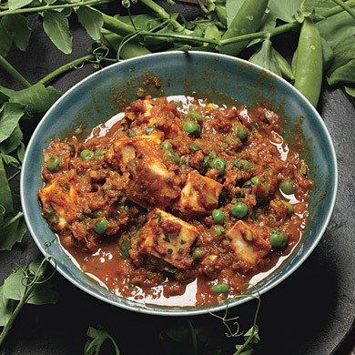Paneer curry with peas