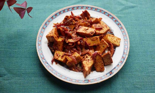 Paneer in panch phoron