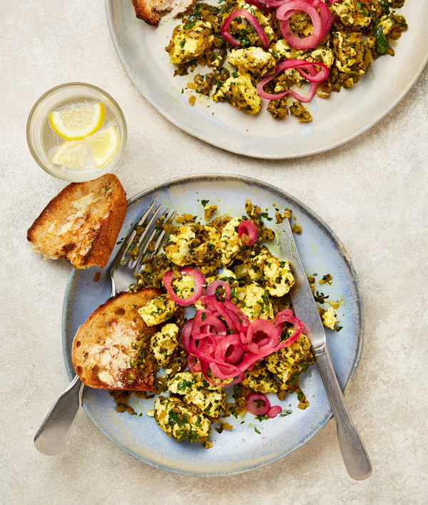 Paneer scramble with sweet pickled red onions